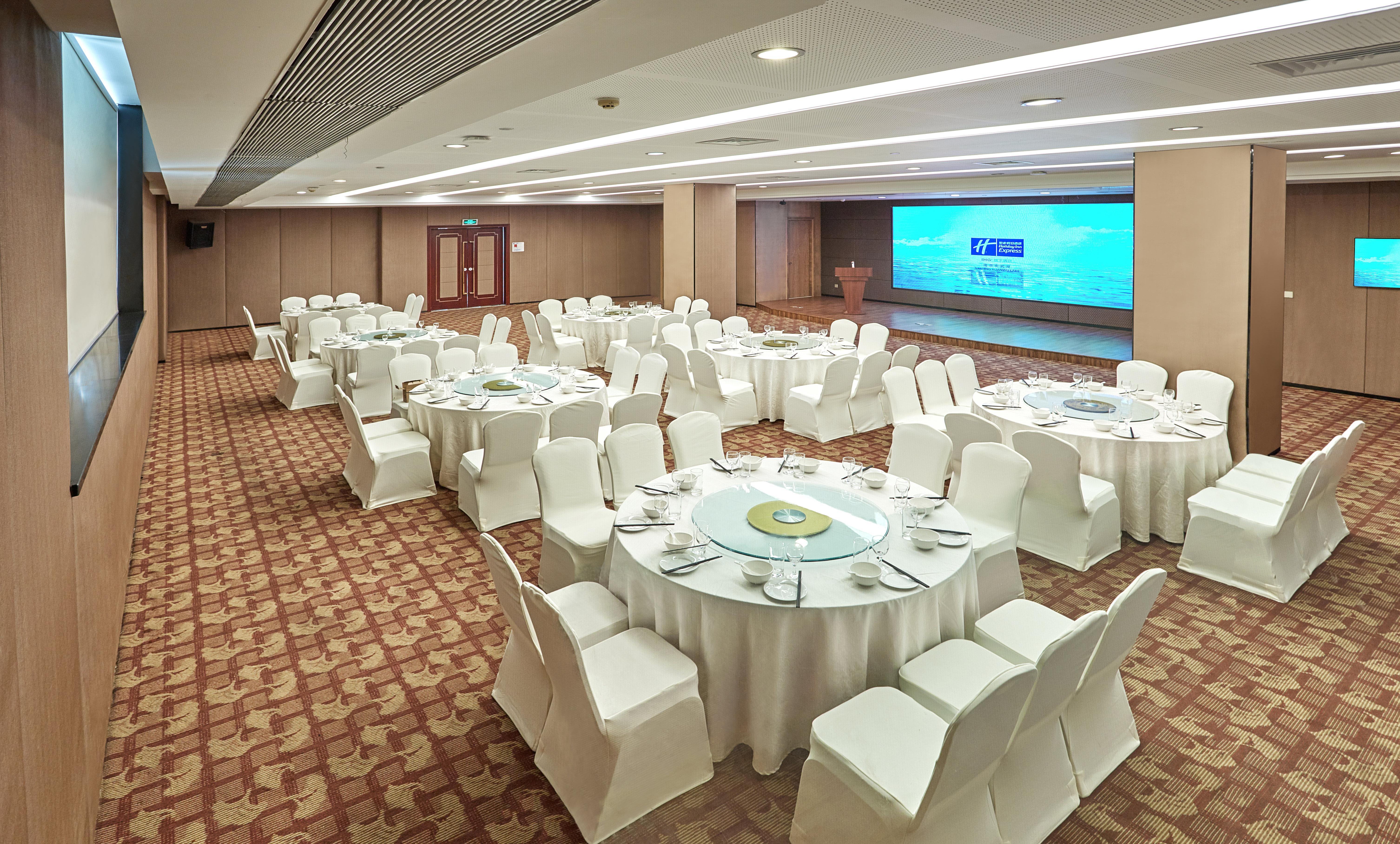 Holiday Inn Express Nanjing Xuanwu Lake By Ihg Dış mekan fotoğraf